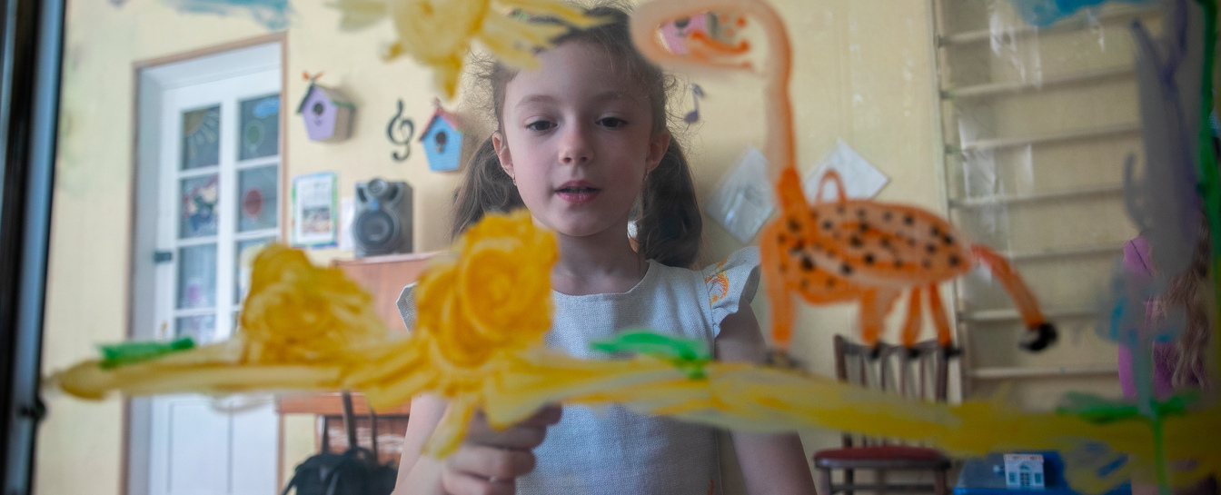 shcho-treba-znaty-batkam-pro-posttravmatychnyi-stresovyi-rozlad-u-dytyny-62 shcho-treba-znaty-batkam-pro-posttravmatychnyi-stresovyi-rozlad-u-dytyny-62-image